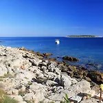 아파트 By The Sea Milna, Vis - 8943